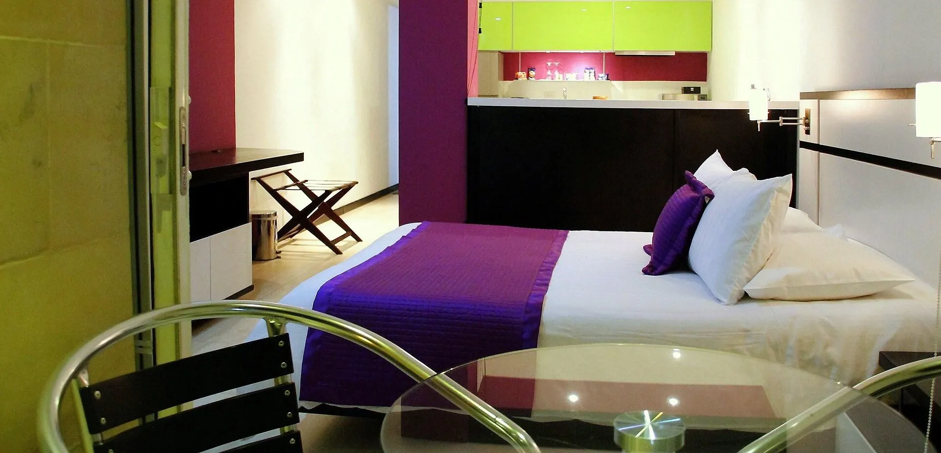 Aqua Granada Hotel 칼리 4*,  콜롬비아