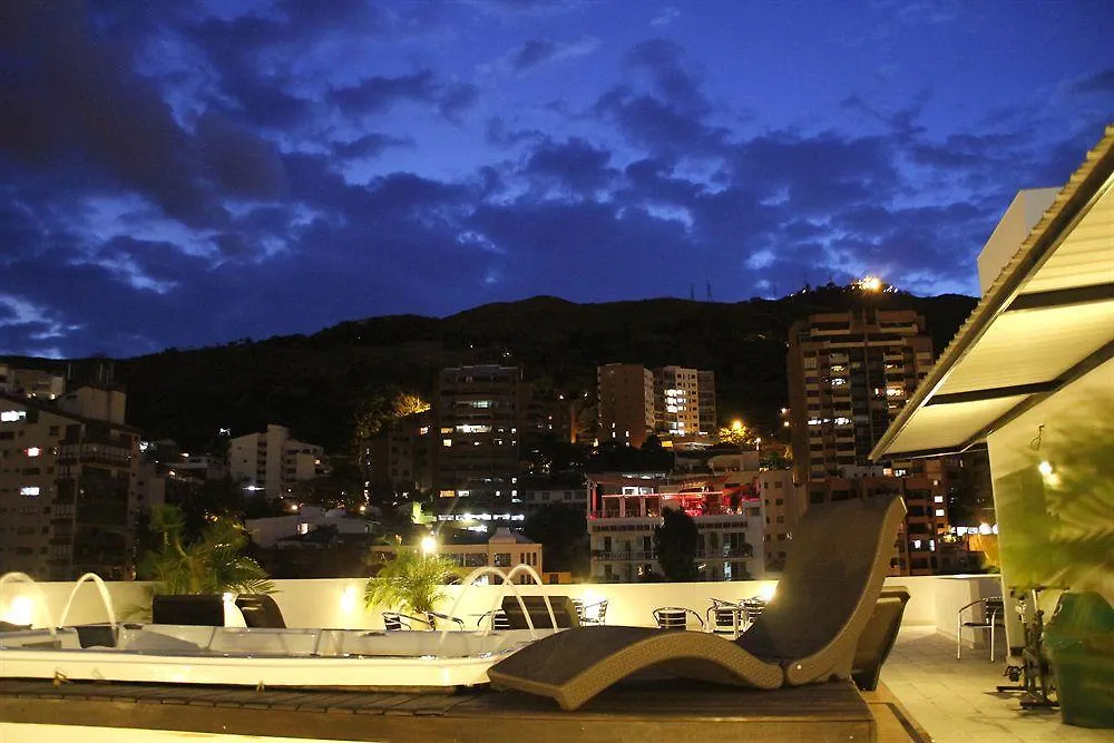 Aqua Granada Hotel 칼리 4*,
