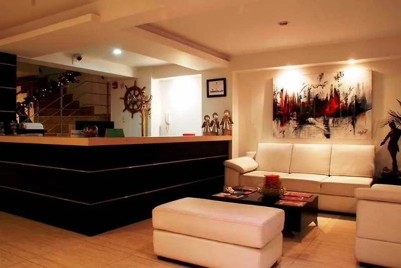 Aqua Granada Hotel 칼리 4*,