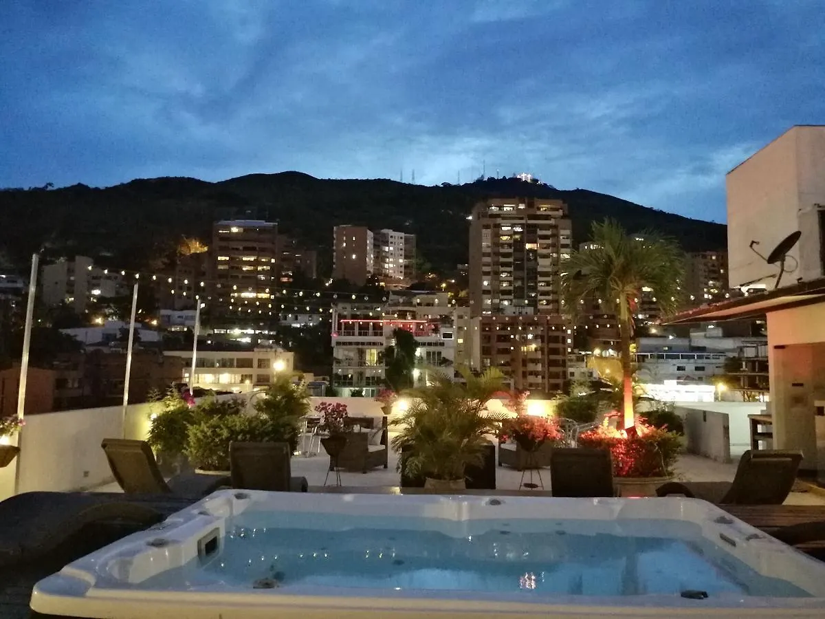 Aqua Granada Hotel 칼리