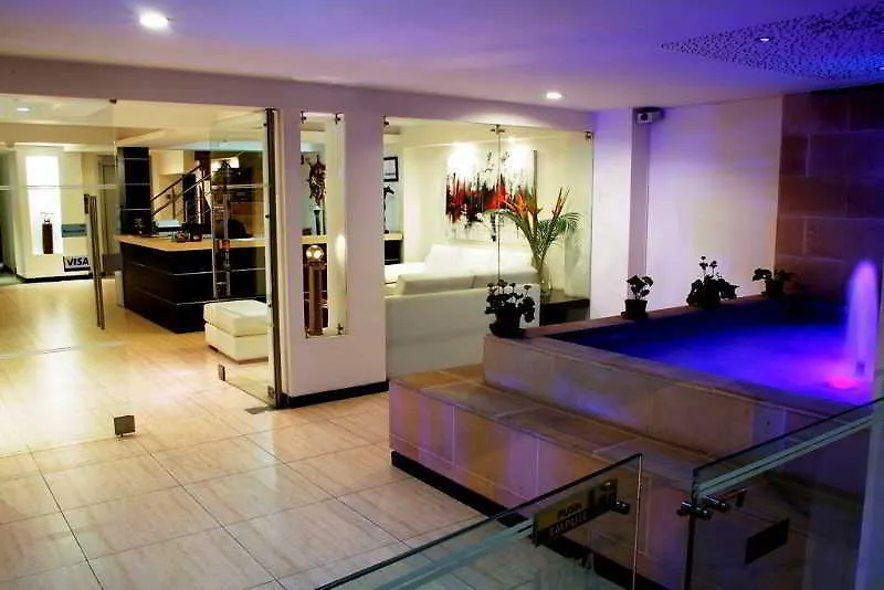 Aqua Granada Hotel Cali