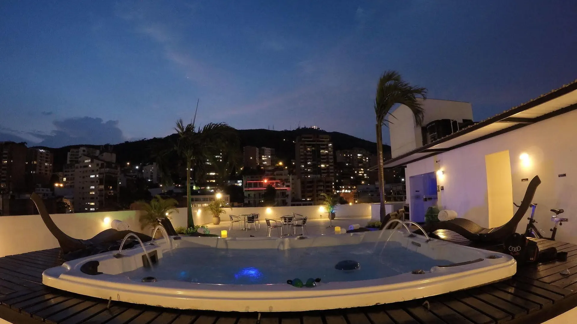 Aqua Granada Hotel Cali Colombia